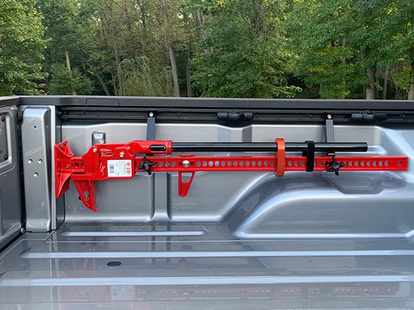 【Hi-Lift 正規品】HiLift ハイリフト ベッドマウント/ジャッキマウント JT グラディエーター用 ベッドレール付車用 JGBM-100