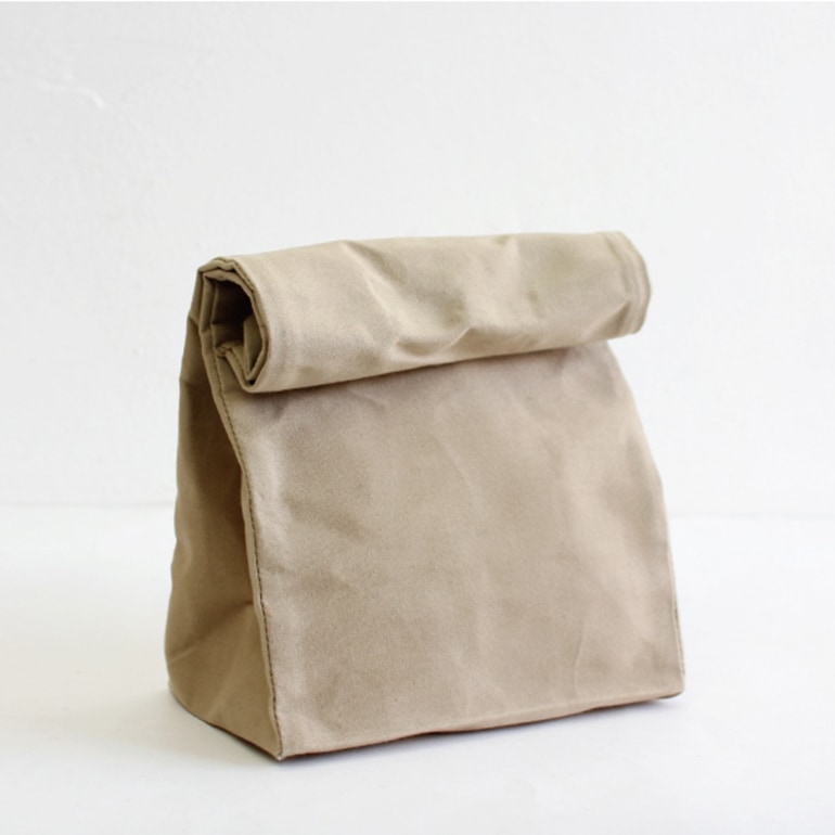 BROWN CANVAS BAG(M)　ナチュラル