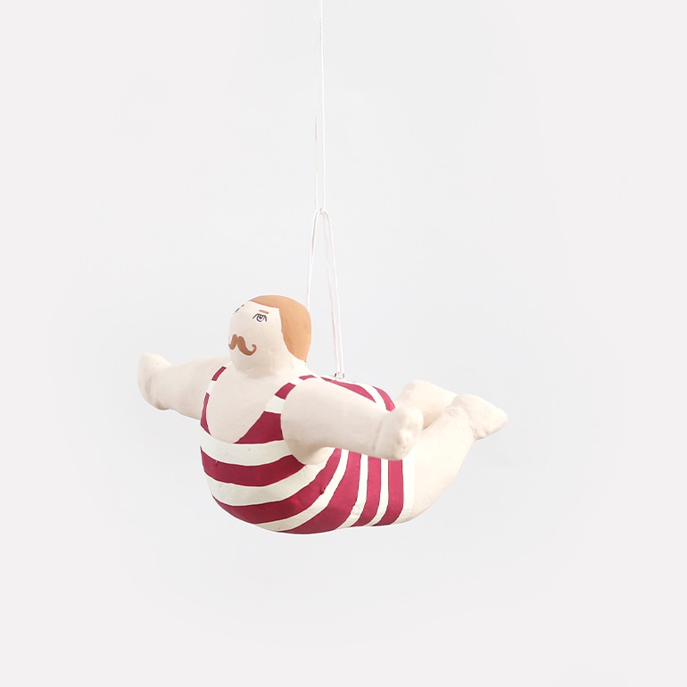 BATELA｜PAPIER MACHE LITTLE HANGING DIVER D1343