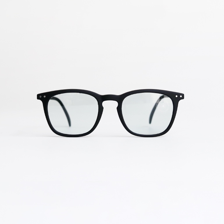 IZIPIZI（イジピジ）　調光　 #D サングラス 楽天市場】【500円OFFクーポン】2025 IZIPIZI SUN LIGHT