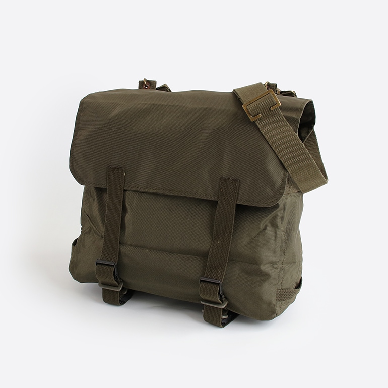 デッドストック オーストリア軍 3WAY パイロットバッグ 2ストラップ/ショルダー