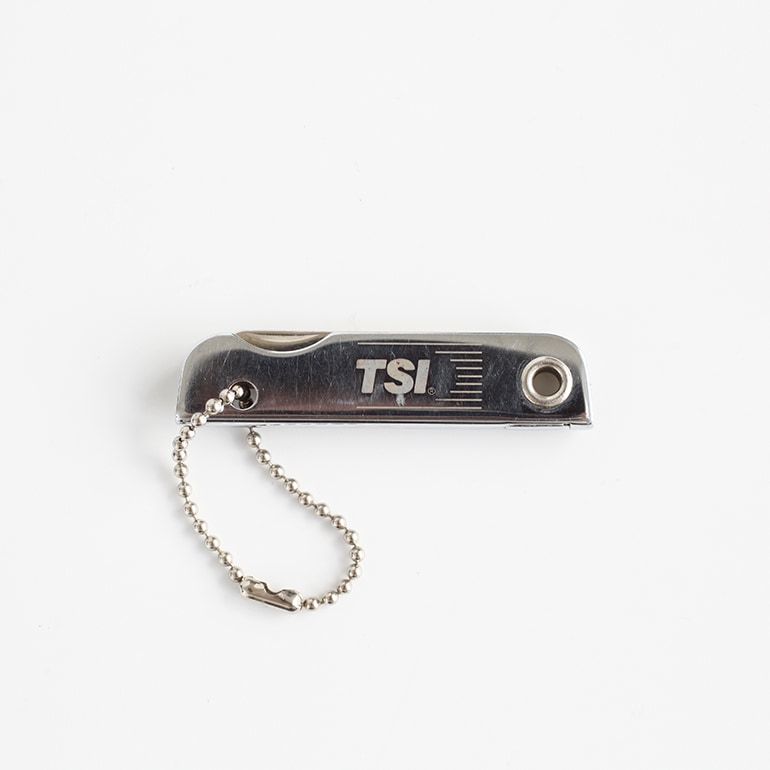 VINTAGE｜マルチツールキーホルダー“TSI”
