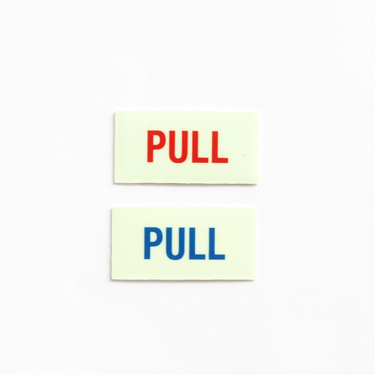 GLOW SIGN / PULL