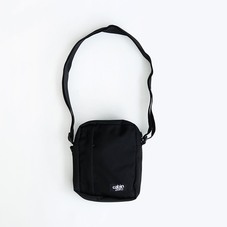 cabin zero キャビンゼロ｜CLASSIC Sidekick 3L ABSOLUTE BLACK 通販