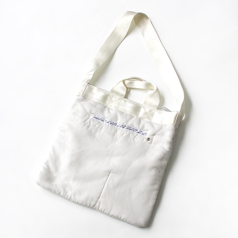 PUEBCO プエブコ｜WHITE QUILTED SNOW JACKET 2-WAY BAG W/ZIPPER
