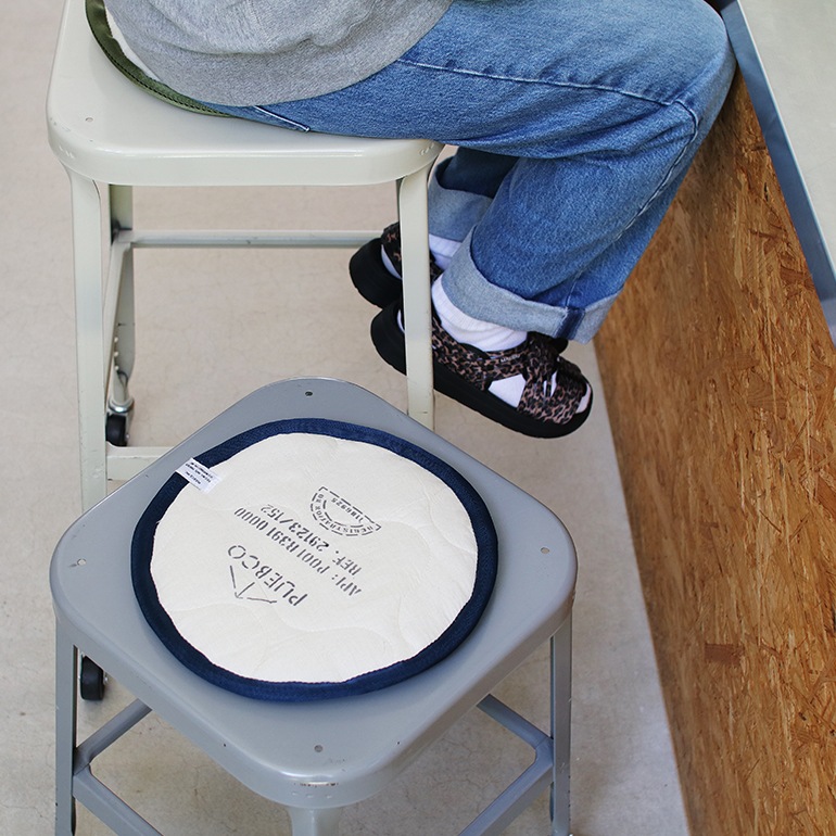PUEBCO プエブコ｜QUILTED SEAT CUSHION FOR STOOL キルト シートクッション