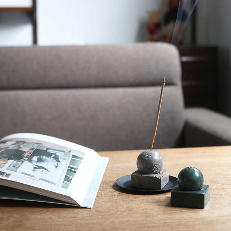 amabro アマブロ｜STONE INCENSE HOLDER