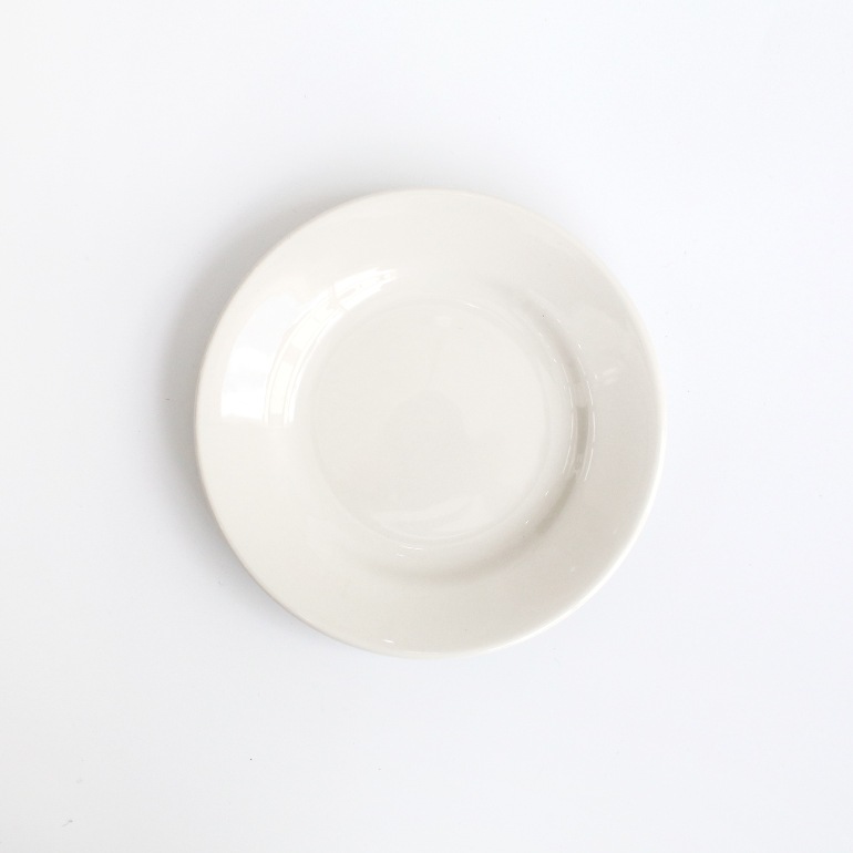 Tuxton タクストン｜Eggshell Dessert Plate 18cm