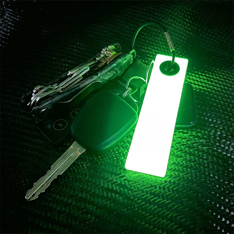 DETAIL ディテール｜Afterburner Glow Tag (蓄光タグ)