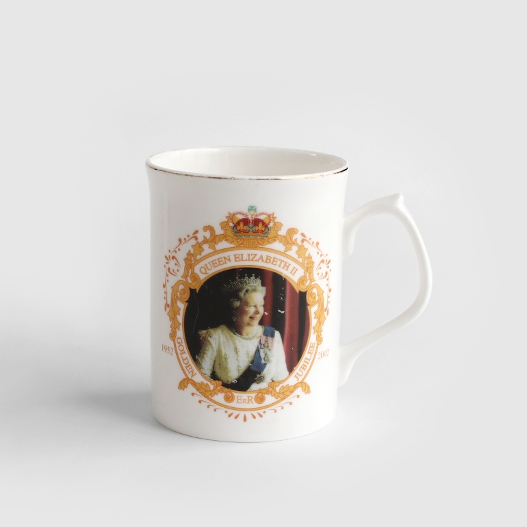 VINTAGE｜Queen Elizabeth Golden Jubilee MUG