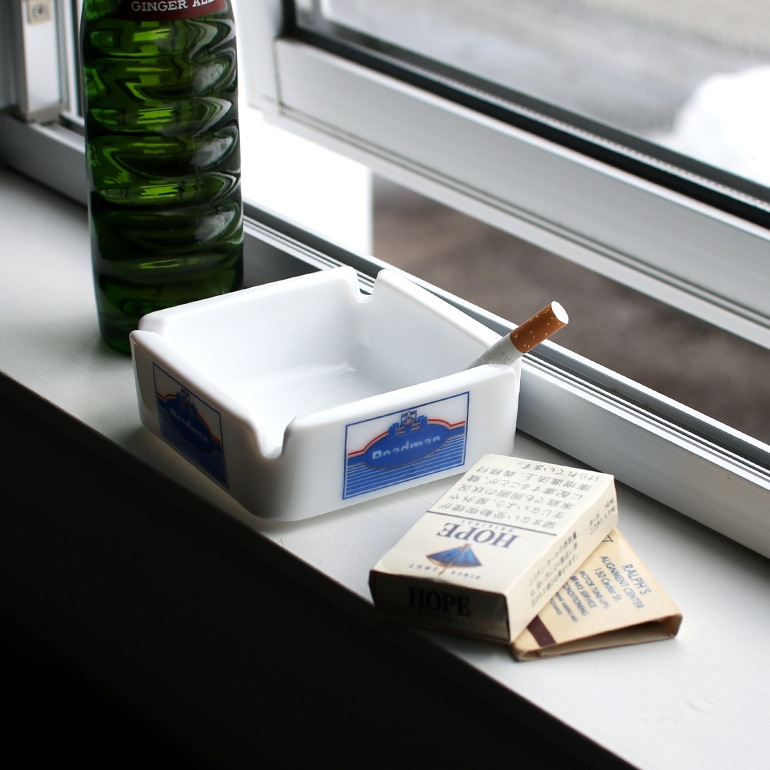 VINTAGE｜Roadman ミルクガラス 灰皿