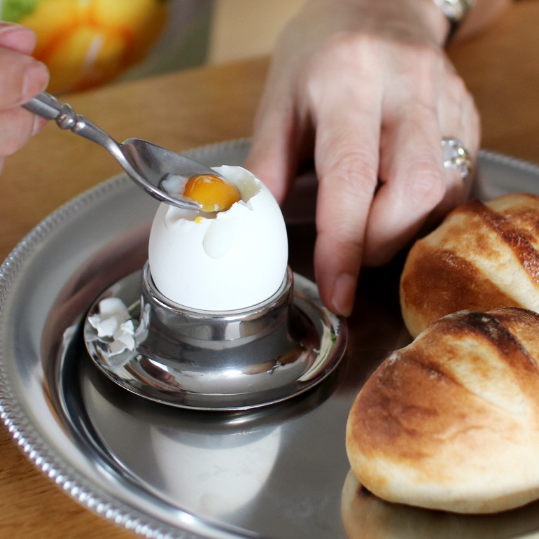 MOTTA モッタ｜エッグスタンド 通販｜DUPON35