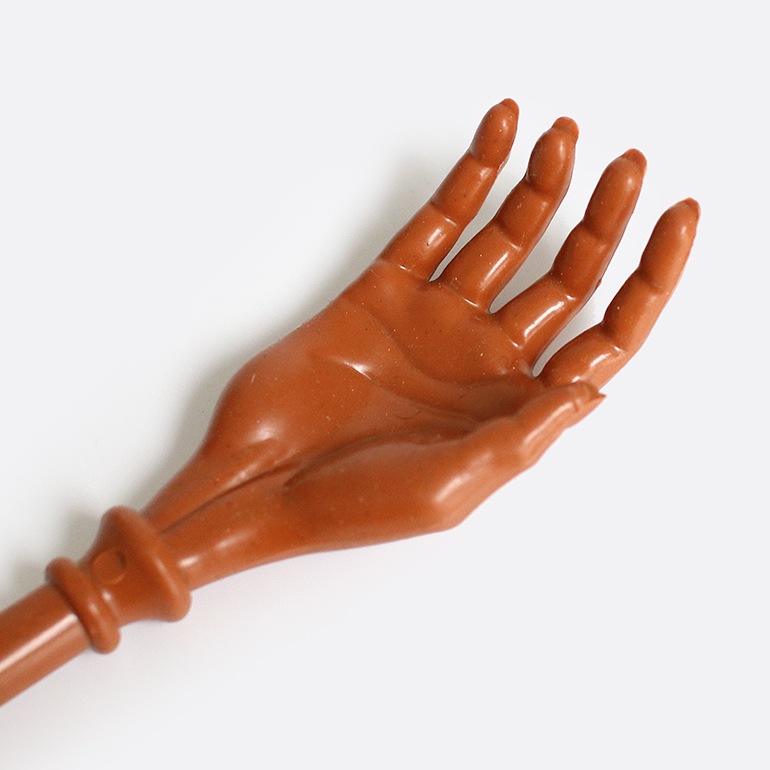 PUEBCO プエブコ｜HAND SHAPED BACK SCRATCHER　ハンド シェイプ バック スクラッチャー