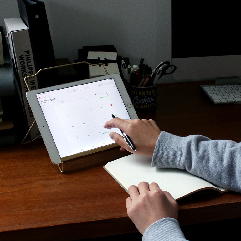 PUEBCO プエブコ｜TABLET STAND