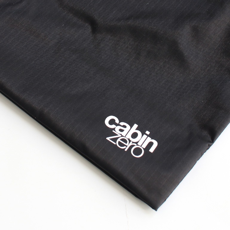 cabin zero キャビンゼロ｜ULTRALIGHT WASH POUCH 3.5L　ABSOLUTE BLACK