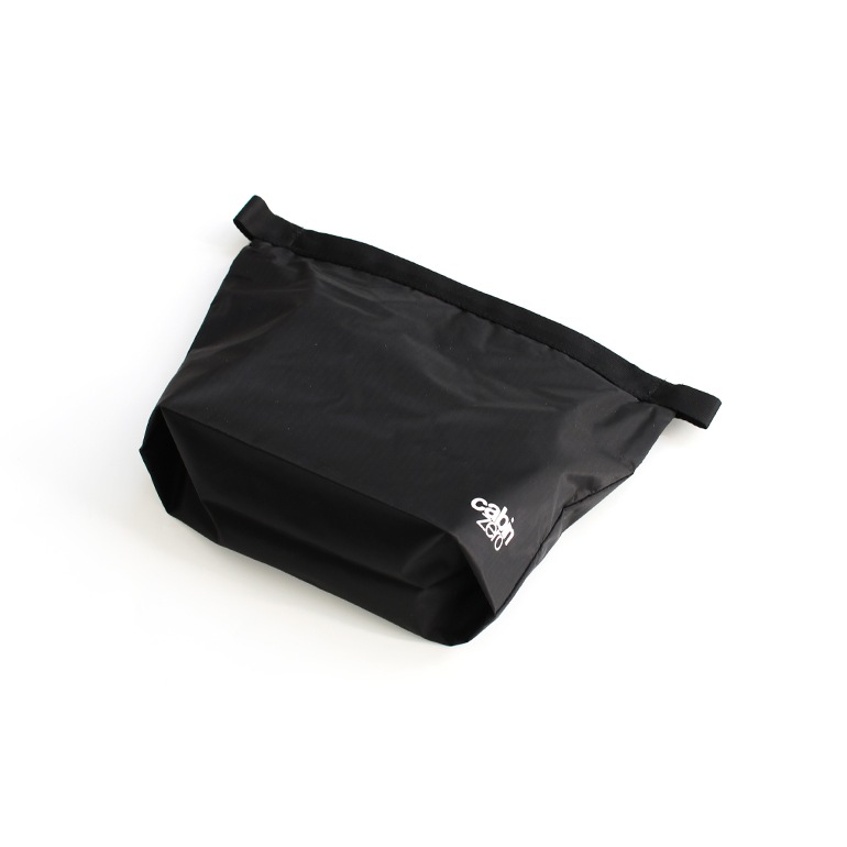 cabin zero キャビンゼロ｜ULTRALIGHT WASH POUCH 3.5L　ABSOLUTE BLACK