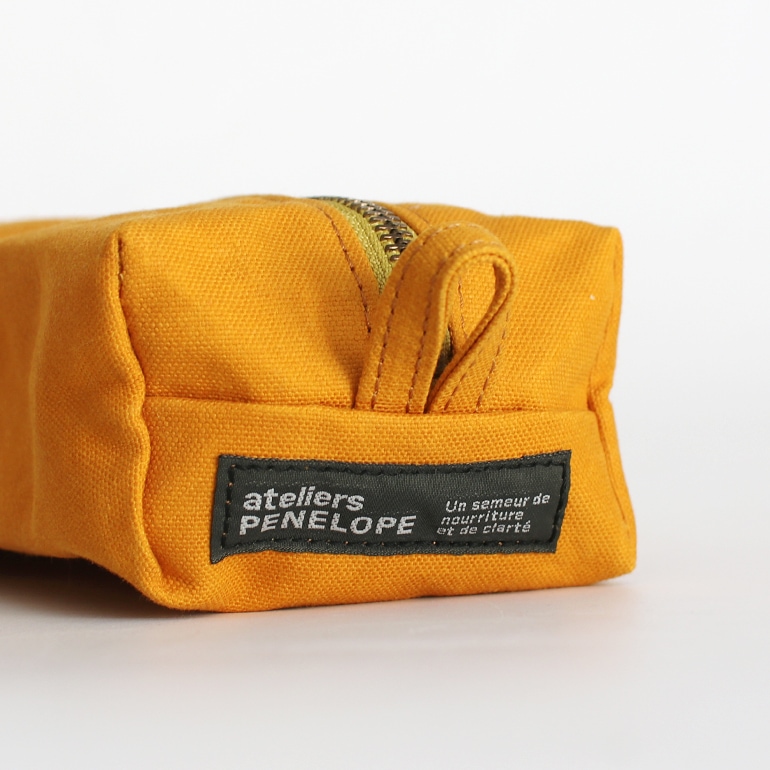 ateliers PENELOPE アトリエペネロープ｜エアポーチ　マスタード