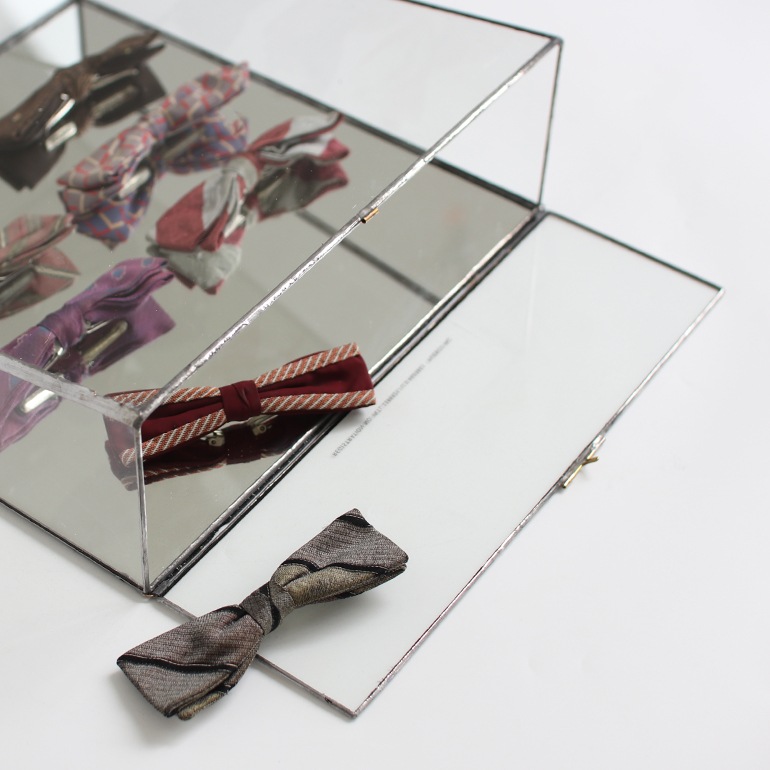 PUEBCO プエブコ｜STAINED GLASS DISPLAY CASE
