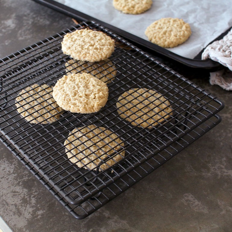 イギリスのケーキクーラー