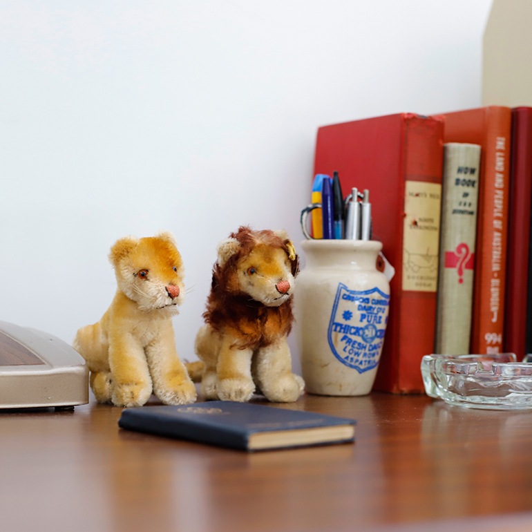 VINTAGE｜Steiff Lion Lea
