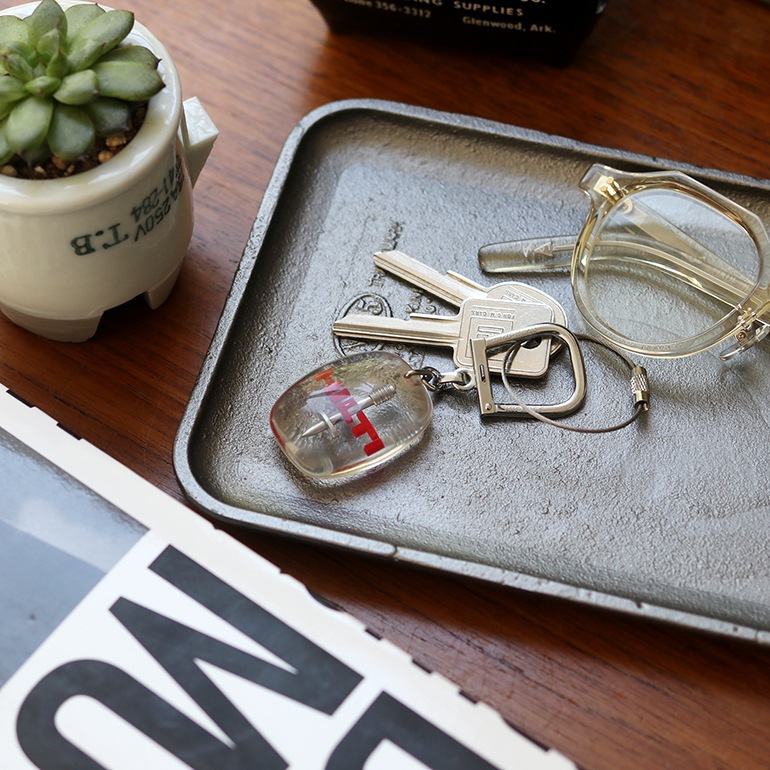 VINTAGE｜BOURBON キーホルダー【HILTI】