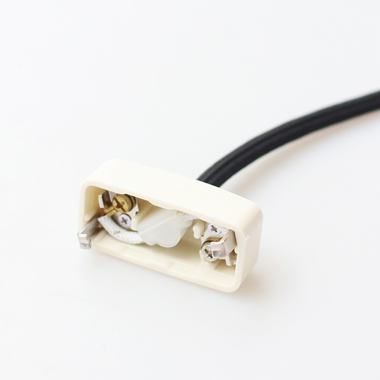 PACIFIC FURNITURE SERVICE パシフィックファニチャーサービス｜SOCKET&CORD ブラック(1m) 口金E26