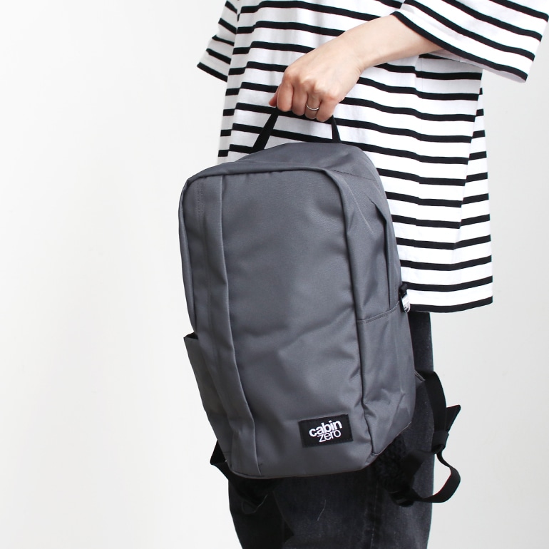 cabin zero キャビンゼロ｜CLASSIC Flight Backpack 12L　NAVY