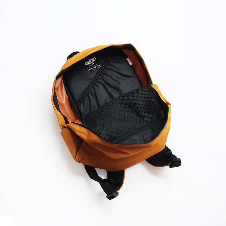 cabin zero キャビンゼロ｜CLASSIC Flight Backpack 12L　ORANGE CHILL
