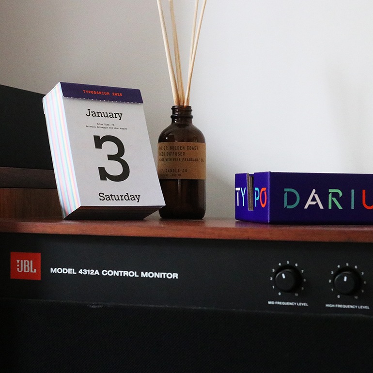 Typodarium 2026 タイポダリウム 日めくりカレンダー