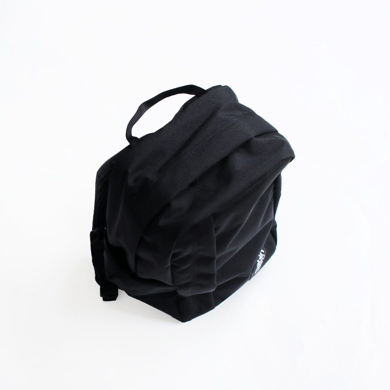cabin zero キャビンゼロ｜CLASSIC Flight Backpack 12L ABSOLUTE