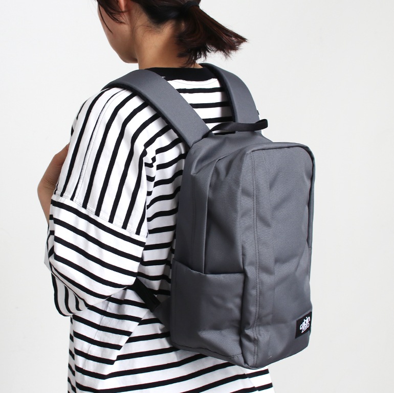 cabin zero キャビンゼロ｜CLASSIC Flight Backpack 12L ABSOLUTE