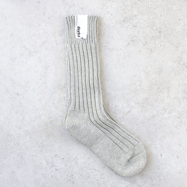 decka quality socks デカクォリティソックス｜CASED HEAVY WEIGHT PLAIN SOCKS フェザーグレー
