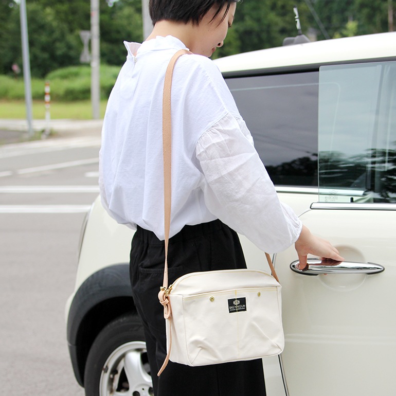 BAGnNOUN バッグンナウン｜POCHETTE Q/C【全4色】