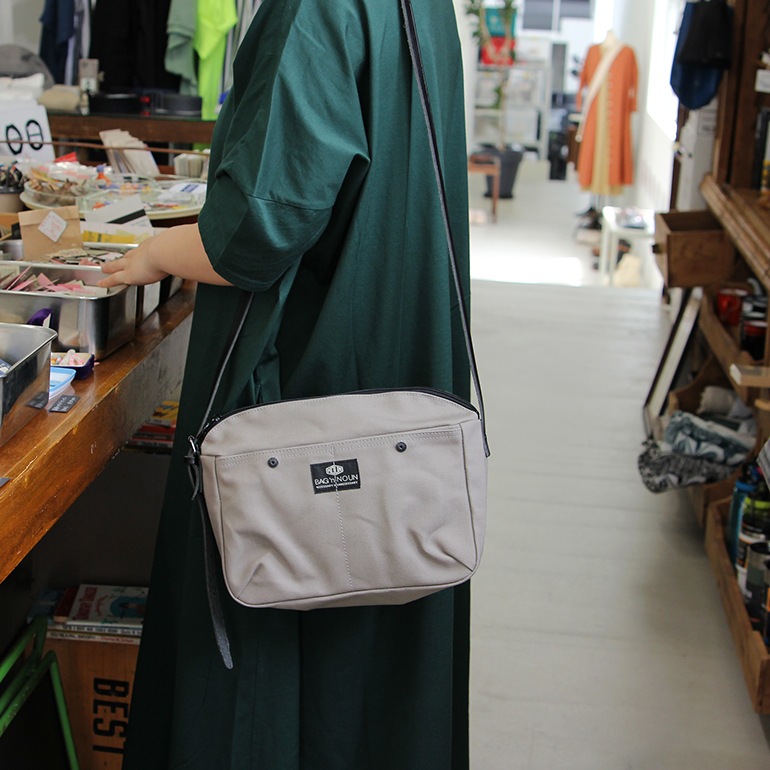 BAGnNOUN バッグンナウン｜POCHETTE Q/C【全4色】