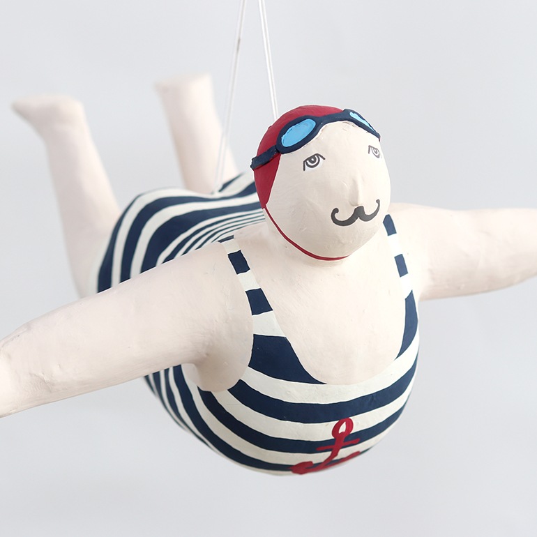 BATELA｜PAPIER MACHE HANGING DIVER D6683