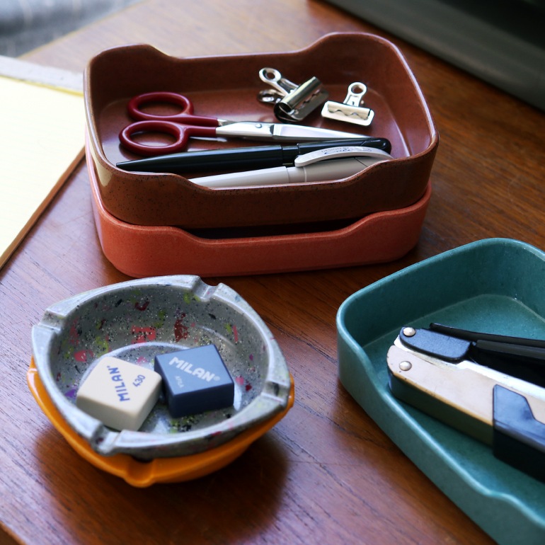 MIXED MELAMINE ASHTRAY