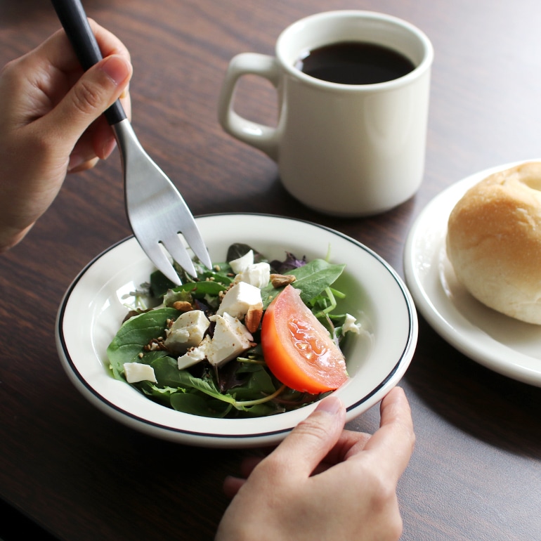 HOMER LAUGHLIN CHINA ホーマーラフリンチャイナ｜BLACK LINE FRUIT BOWL NARROW