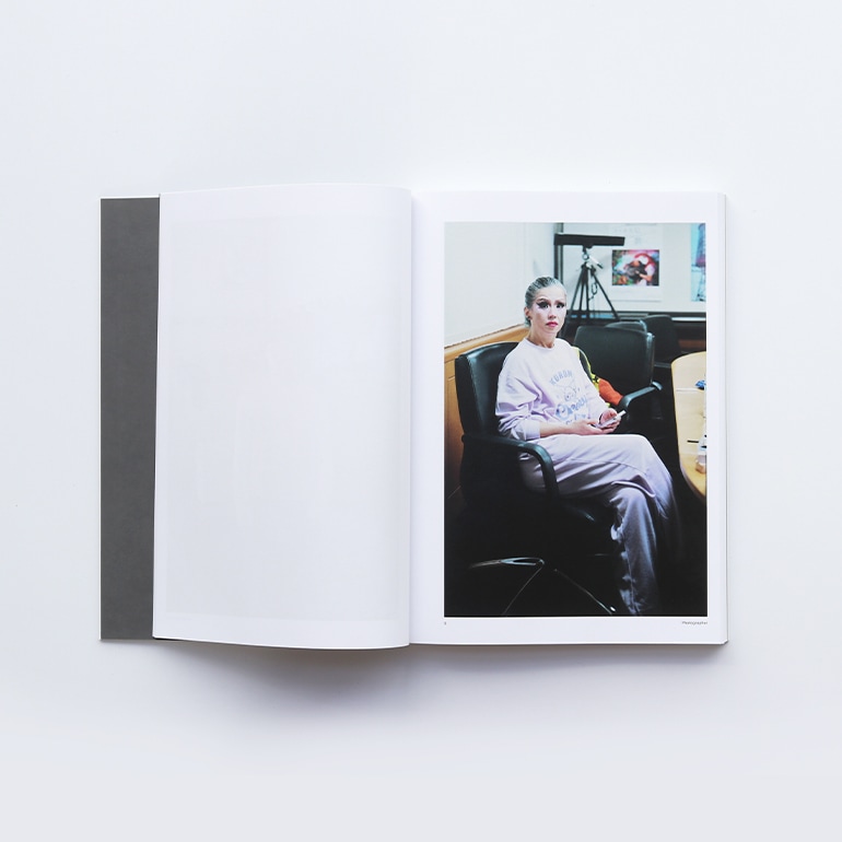 再入荷未定】PORTRAIT OF J by Takashi Homma [SIGNED] 通販｜DUPON35
