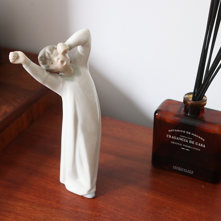 VINTAGE｜LLADRO リヤドロ フィギュリン 目覚めた少年 通販｜DUPON35