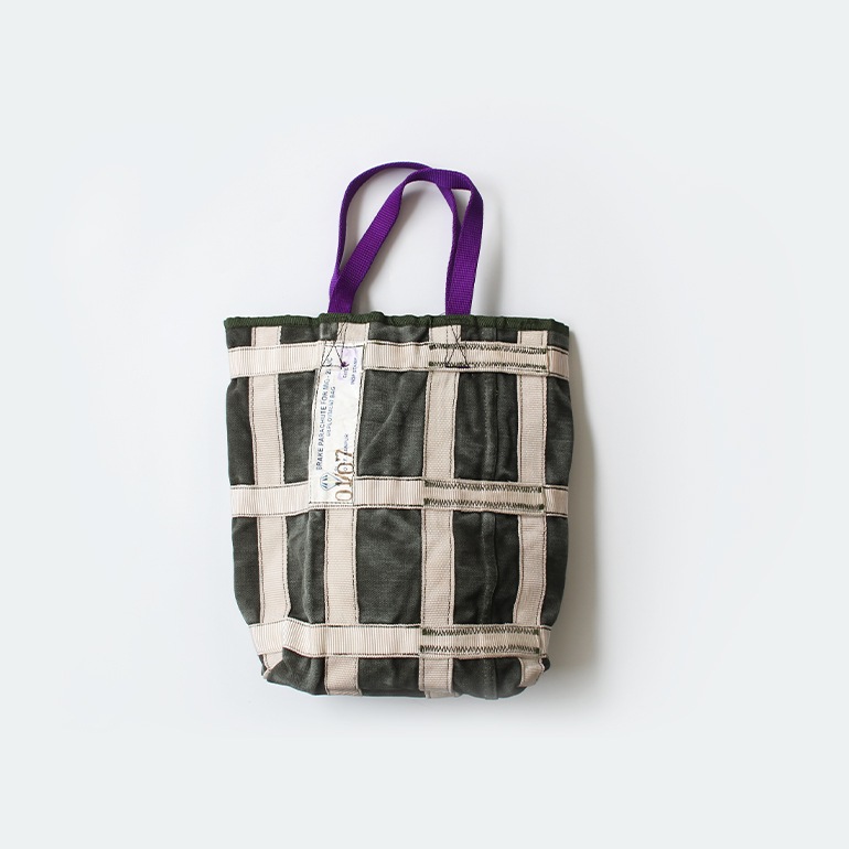 PUEBCO プエブコ｜VINTAGE BRAKE PARACHUTE RECTANGLE BAG / Purple Handle