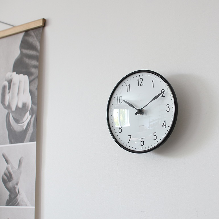 ARNEJACOBSEN アルネ・ヤコブセン｜Wall Clock Station 160mm