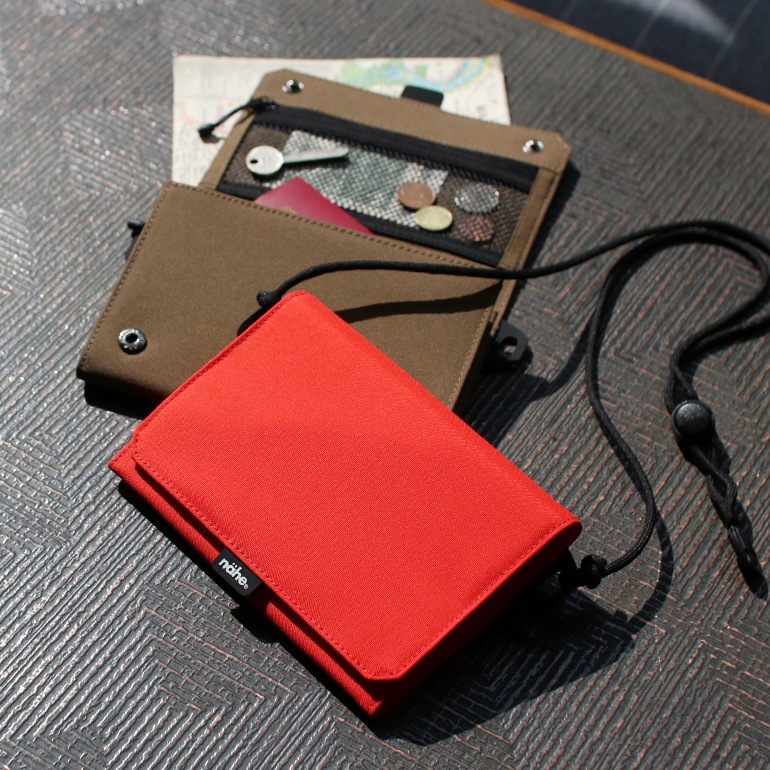 NEXTRAVELER マルチウェイウォレット　ホワイト 高城剛による『NEXTRAVELER TOOLS』のマルチウェイ・ウォレット