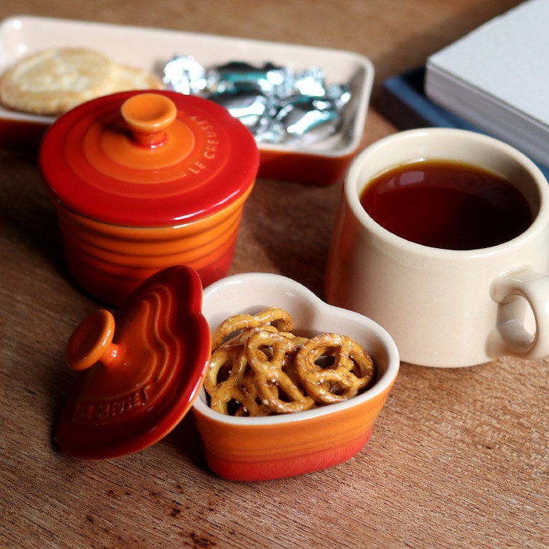 VINTAGE｜LE CREUSET フタ付き ミニココット(ハート型) 通販｜DUPON35