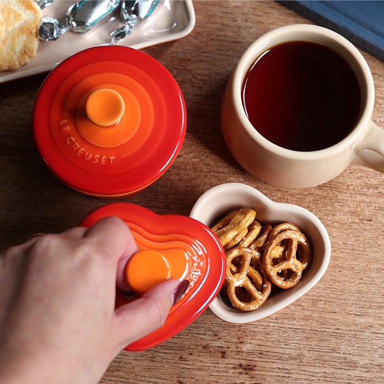 VINTAGE｜LE CREUSET フタ付き ミニココット(ハート型) 通販｜DUPON35