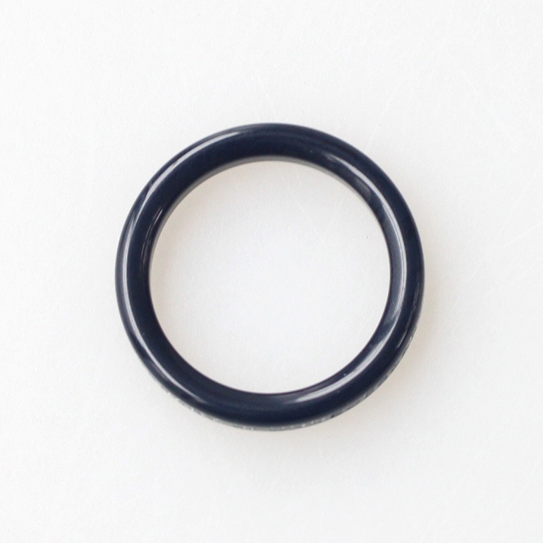 necessary or unnecessary ネセサリー オア アンネセサリー｜BUTTON RING 2　ネイビー