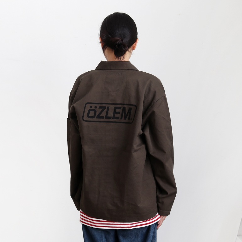 necessary or unnecessary ネセサリー オア アンネセサリー｜OZLEM LITE【全2色】