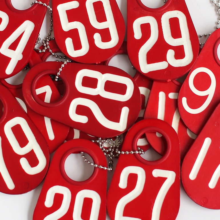 VINTAGE｜Red Cow Number Tag (1点販売)