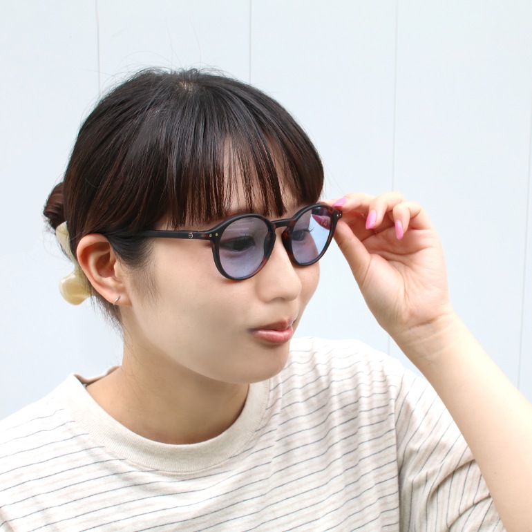 IZIPIZI イジピジ｜SUN LIGHTCOLOR #D　Tortoise (Light blue lenses)