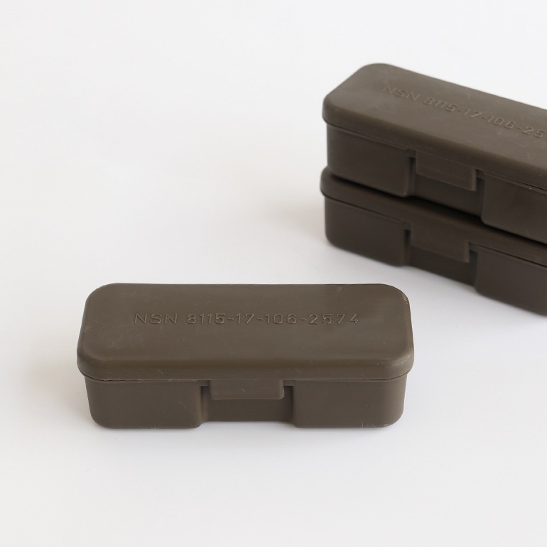オランダ軍 プラスチックボックス スモール デッドストック