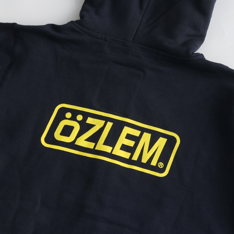 necessary or unnecessary ネセサリー オア アンネセサリー｜OZLEM ZIP PARKA【全2色】